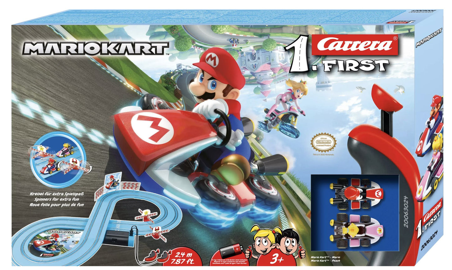 Mario Kart™ - Mario vs. Peach Slot Car Racing Track Set